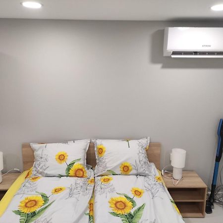 Apartamento Minimo Ruse Exterior foto